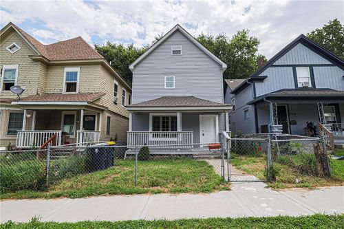 2517 Montgall Ave, Kansas City, MO, 64127-4032 | Card Image