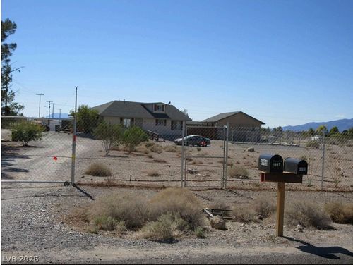4991 E Cheyenne Way, Pahrump, NV, 89061-8612 | Card Image