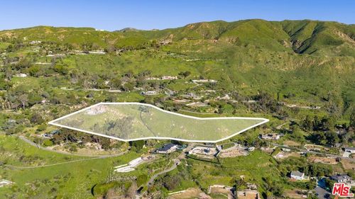 20520 Pinnacle Way, Malibu, CA, 90265-5330 | Card Image