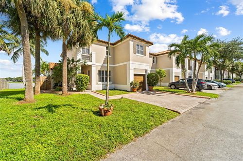 14391 Nw 83rd Ave, Miami Lakes, FL, 33016-5752 | Card Image