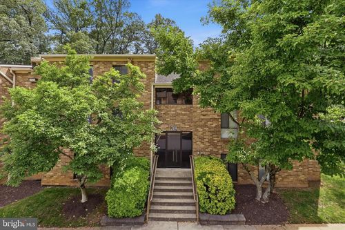 3311c-2339 Freetown Ct, RESTON, VA, 20191-1785 | Card Image