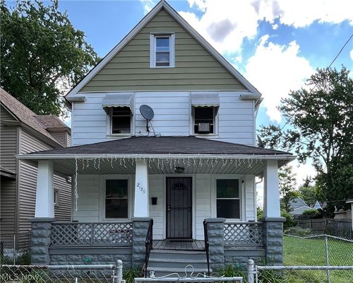 2135 W 96th St, Cleveland, OH, 44102-3707 | Card Image
