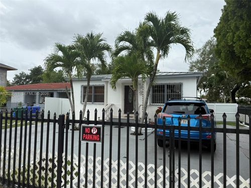 5940 Sw 2nd St, Miami, FL, 33144-3319 | Card Image