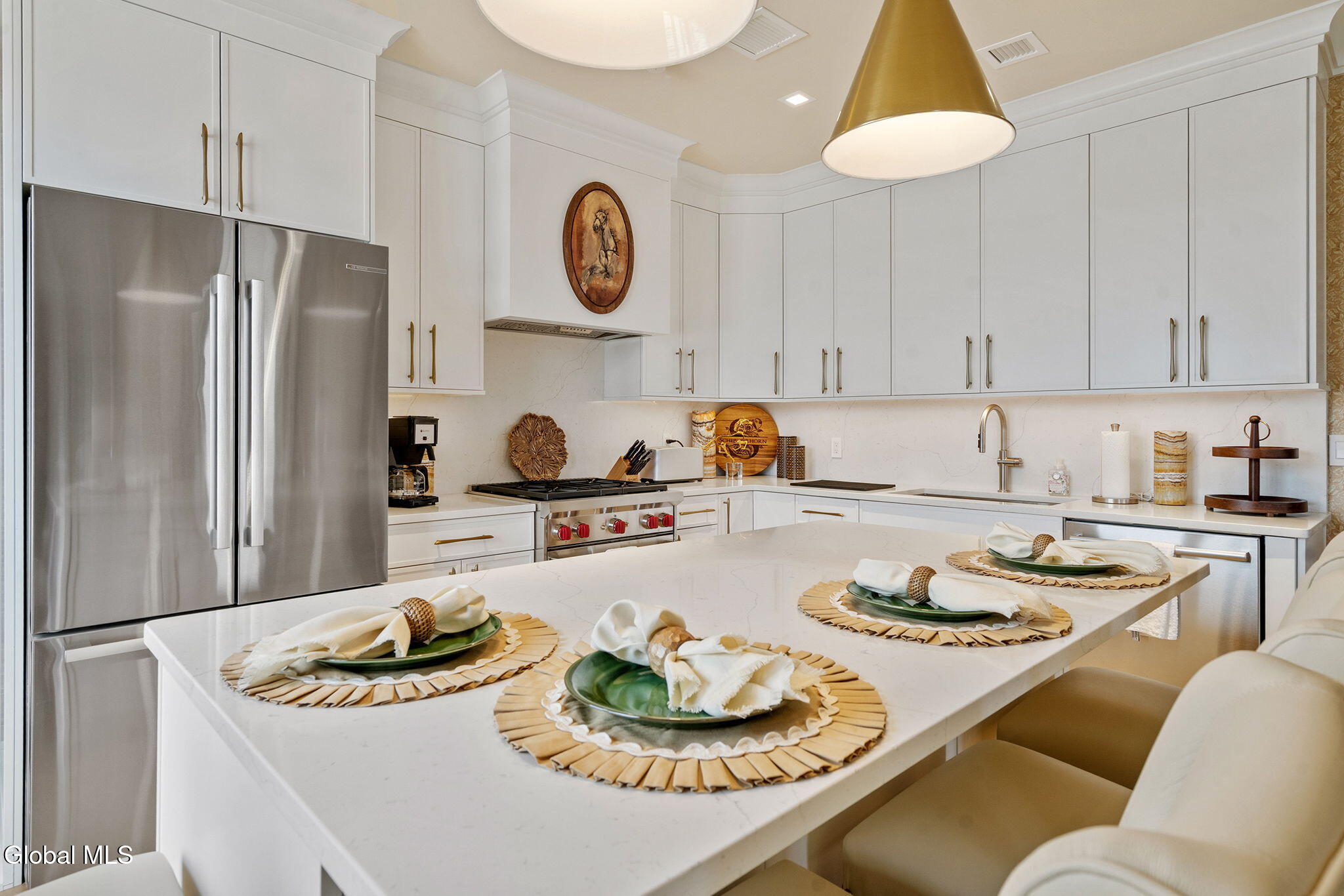 Residential in Saratoga Springs, Inside 4