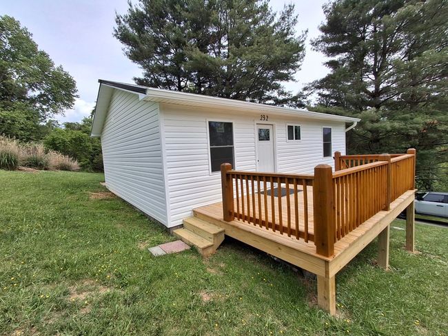 232 Overlook Dr, House other with 2 bedrooms, 2 bathrooms and null parking in Chilhowie VA | Image 14
