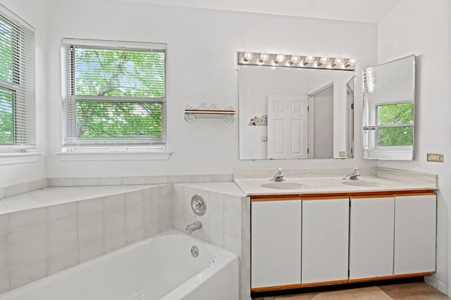 1030 Prairie Dr, House other with 3 bedrooms, 3 bathrooms and 2 parking in Algonquin IL | Image 17
