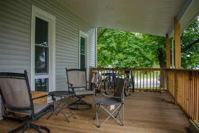 Front porch A-1 | Image 3