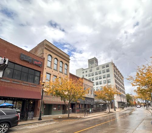 313 Park Central W, Springfield, MO, 65806-1264 | Card Image