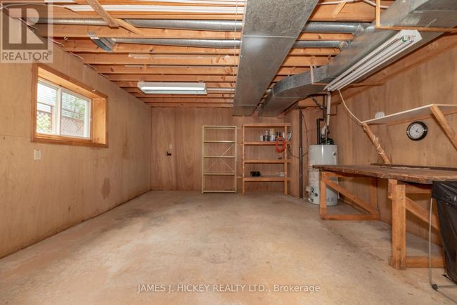 11 Banting Dr, House other with 4 bedrooms, 2 bathrooms and 5 parking in Deep River ON | Image 27