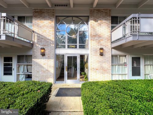 202-7740 Donnybrook Ct, ANNANDALE, VA, 22003-4759 | Card Image