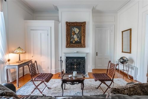 apt-1a-4 Red Cross Ave, Newport, RI, 02840-3398 | Card Image