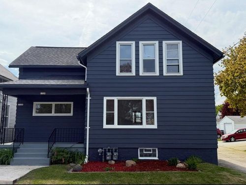 1720 S 11th St, Sheboygan, WI, 53081-5811 | Card Image