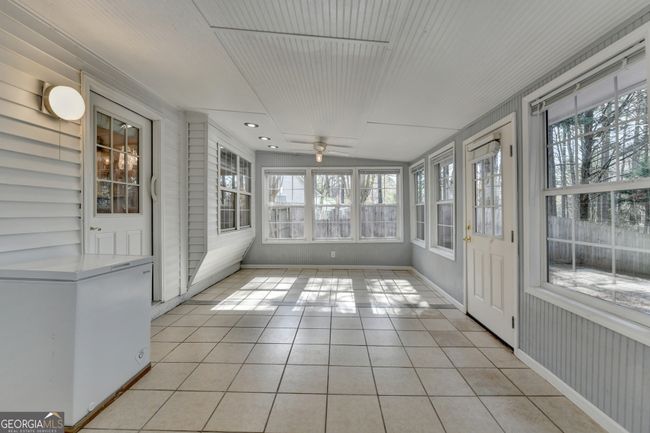 305 Morning Glen Dr, House other with 4 bedrooms, 2 bathrooms and 2 parking in Suwanee GA | Image 63