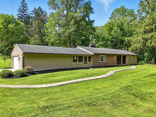 2200 Yellow Creek Rd, Akron, OH, 44333-2314 | Card Image