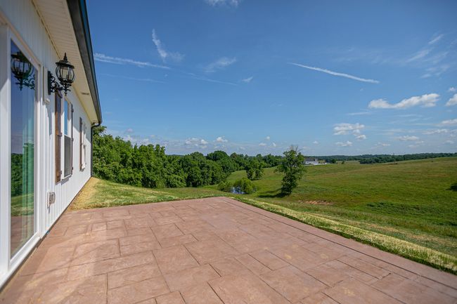 1020 Loggins Rd, House other with 4 bedrooms, 3 bathrooms and 1 parking in Charlotte TN | Image 26