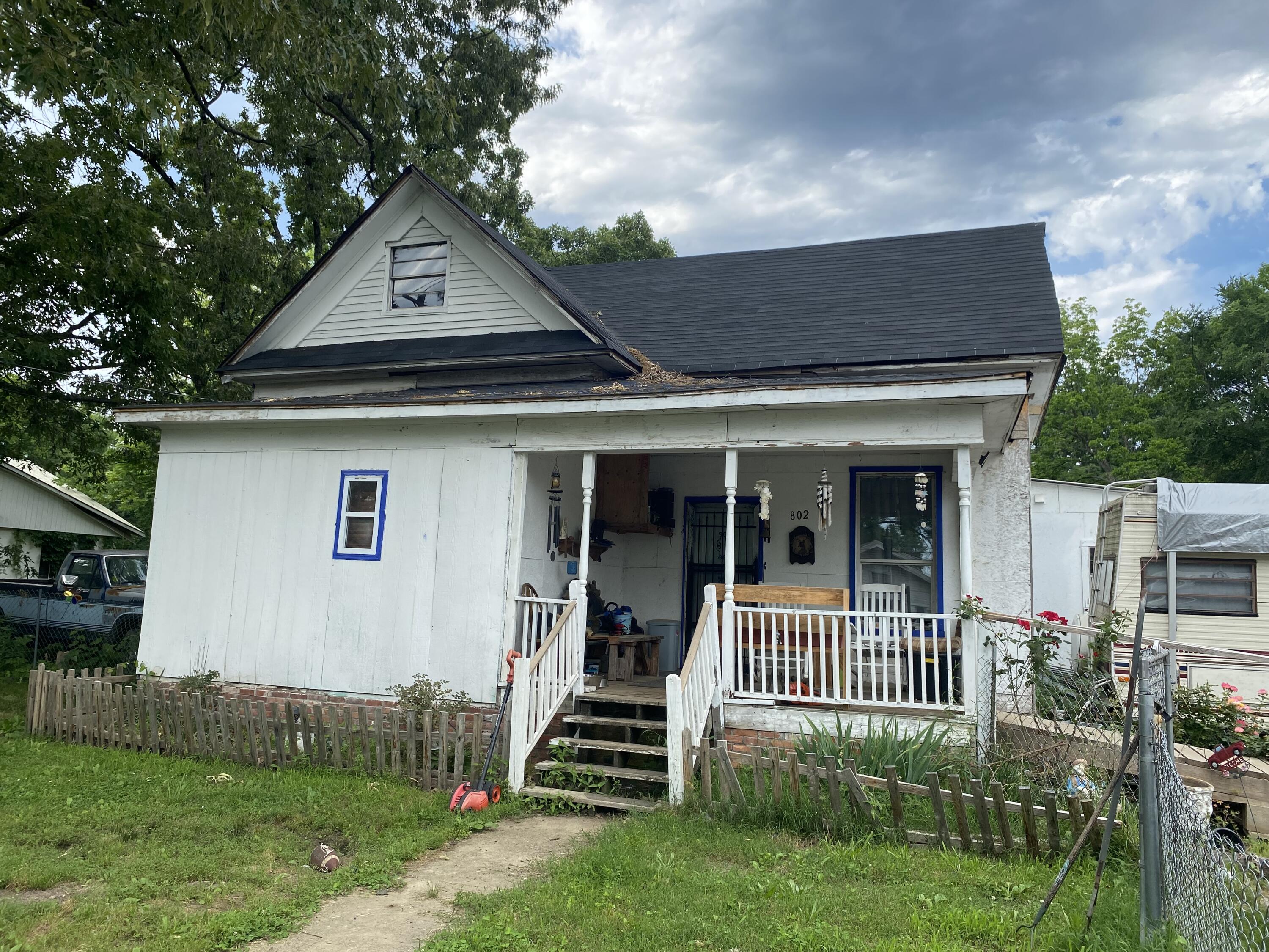 1st St, Atkins, AR 72823