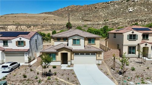 21624 Thomas Ct, Riverside, CA, 92507-0064 | Card Image