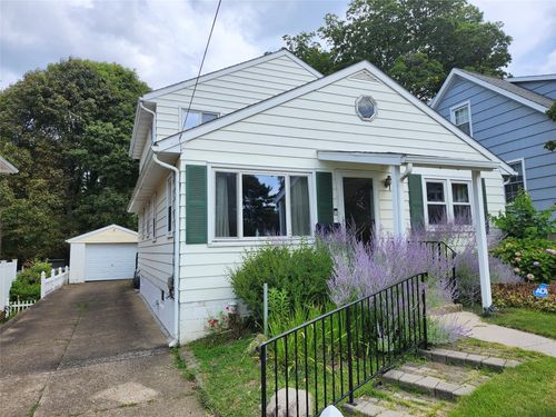 3325 Eliot Rd, Erie, PA, 16508-2927 | Card Image