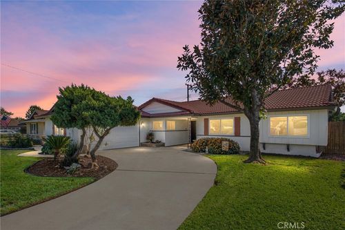 8651 Holly St, Rancho Cucamonga, CA, 91701-4517 | Card Image