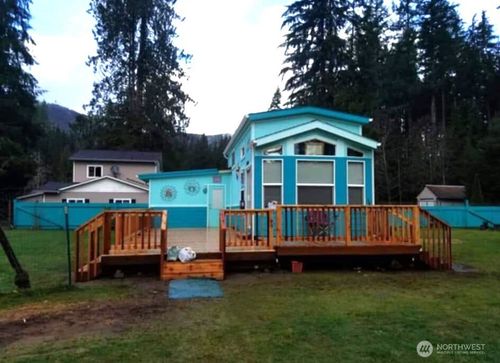 13015 202nd Dr Ne, Granite Falls, WA, 98252-8530 | Card Image