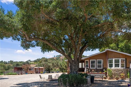 6870 Long Canyon Rd, Santa Maria, CA, 93454-9598 | Card Image