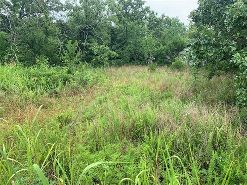 210 Nelson Rd, Stigler, OK, 74462-5136 | Card Image