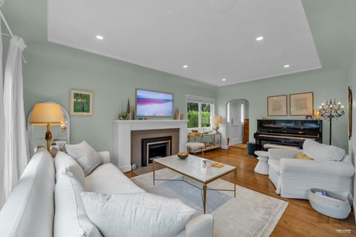 1220 Braeside Street, West Vancouver, BC, V7T2L2 | Card Image