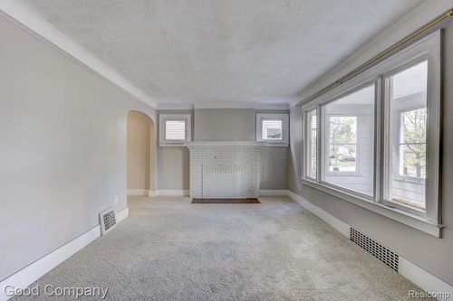 764 Spencer St, Ferndale, MI, 48220-3535 | Card Image