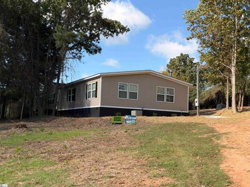 3040 Wilkes Loop, Carlisle, SC, 29031-8874 | Card Image