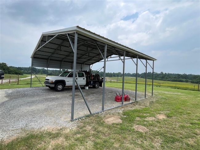 6086 Fm 1511, Home with 0 bedrooms, 2 bathrooms and null parking in Centerville TX | Image 5