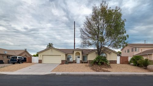 1548 W 1370 N, St George, UT, 84770-4258 | Card Image