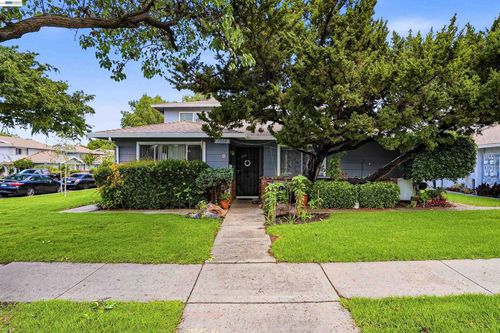 a-1060 Mohr Ln, Concord, CA, 94518-3780 | Card Image