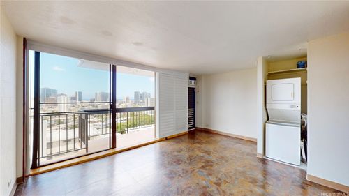 801-1560 Thurston Ave, Honolulu, HI, 96822-3720 | Card Image