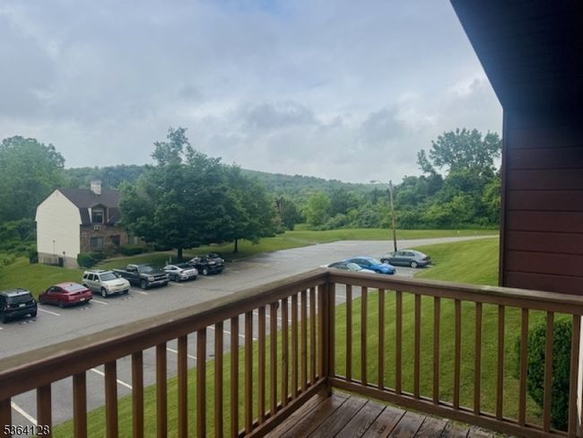 20 Great Gorge Ter, Townhouse with 1 bedrooms, 1 bathrooms and null parking in Vernon NJ | Image 4