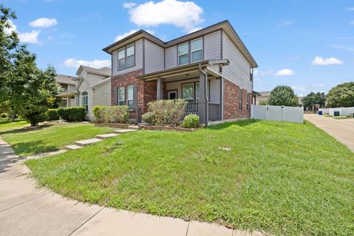 1821 Indian Lodge Dr, Cedar Park, TX, 78613-7710 | Card Image
