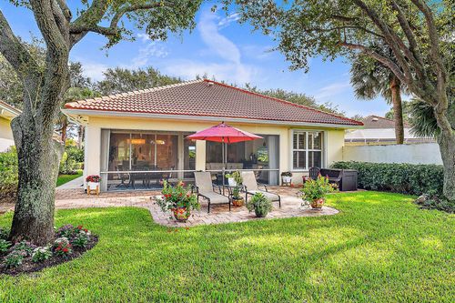 241 E Tall Oaks Cir, Palm Beach Gardens, FL, 33410-4443 | Card Image