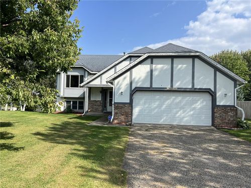 1433 Glenridge Dr, Prescott, WI, 54021-1087 | Card Image