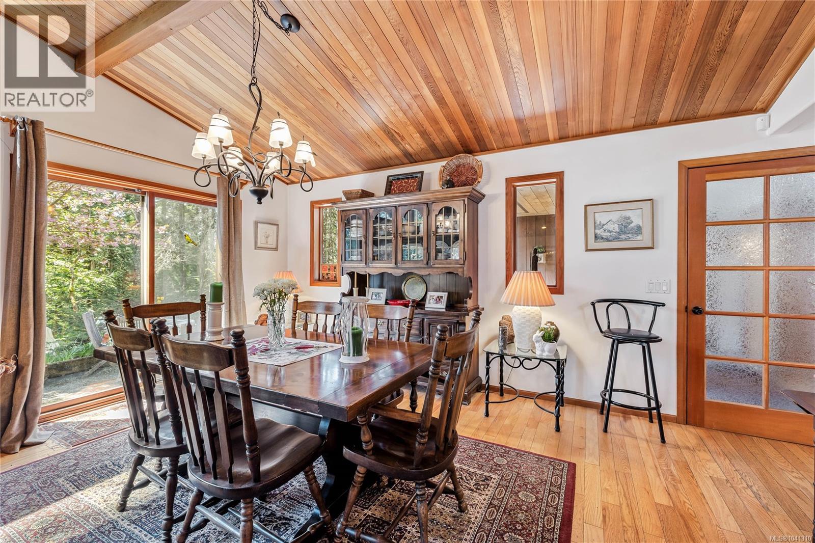 Residential in Salt Spring 5