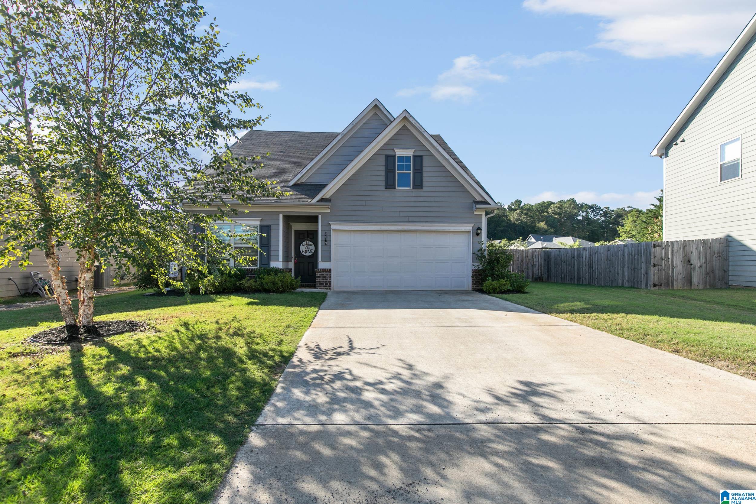 Clarke Ln, Leeds, AL 35094