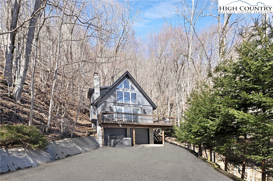 Residential in Seven Devils 3