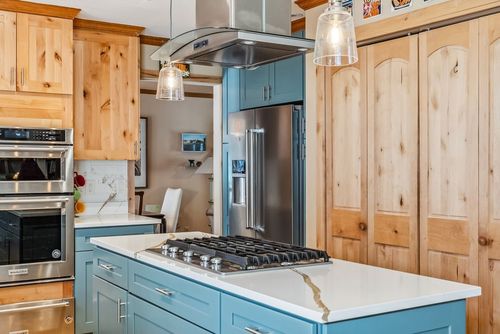 112 Grey Squirrel Ln, BRECKENRIDGE, CO, 80424-8905 | Card Image