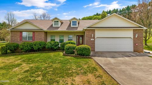 1935 Old Newport Hwy, Sevierville, TN, 37876-2149 | Card Image