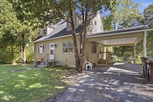 314 Chester Knoll Drive, Bennington, VT, 05201 | Card Image