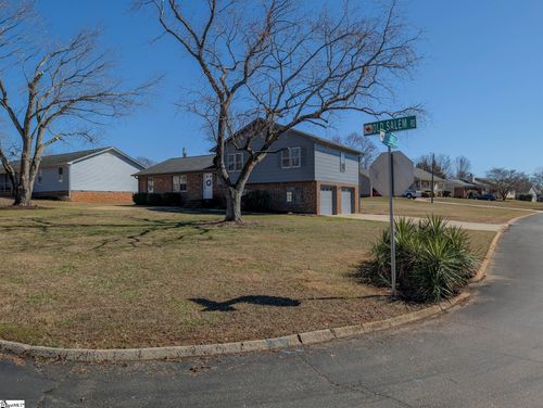 207 Old Salem Rd, Moore, SC, 29369-9678 | Card Image