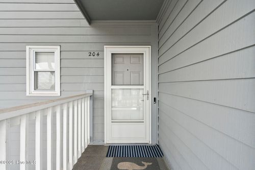 unit-204b-400 Virginia Avenue, Carolina Beach, NC, 28428 | Card Image