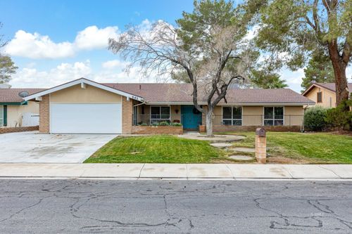 603 Kevin Ct, Ridgecrest, CA, 93555-3421 | Card Image