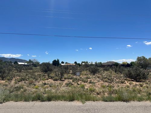 11620 Wilshire Ave Ne, Albuquerque, NM, 87122-1561 | Card Image
