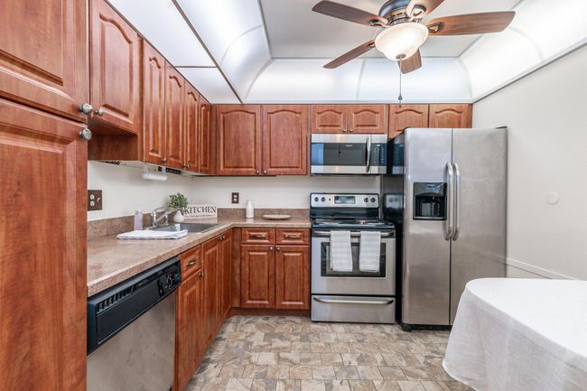 1030 - 230 Ne 26 Th Ave, Condo with 2 bedrooms, 2 bathrooms and null parking in Boynton Beach FL | Image 6