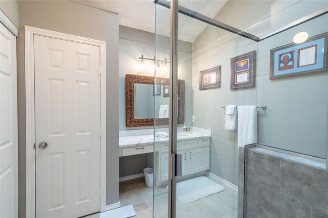 APT-102 - 18040 Midway Rd, Condo with 2 bedrooms, 2 bathrooms and null parking in Dallas TX | Image 20