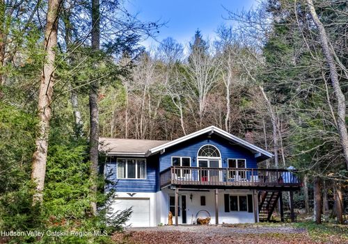 31 Koonan Rd, Windham, NY, 12496-5945 | Card Image